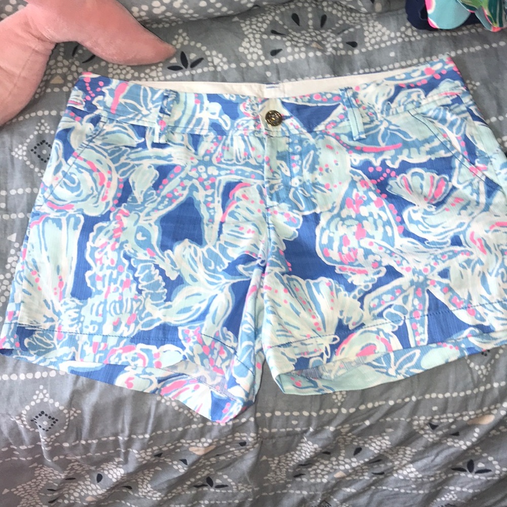 lily shorts